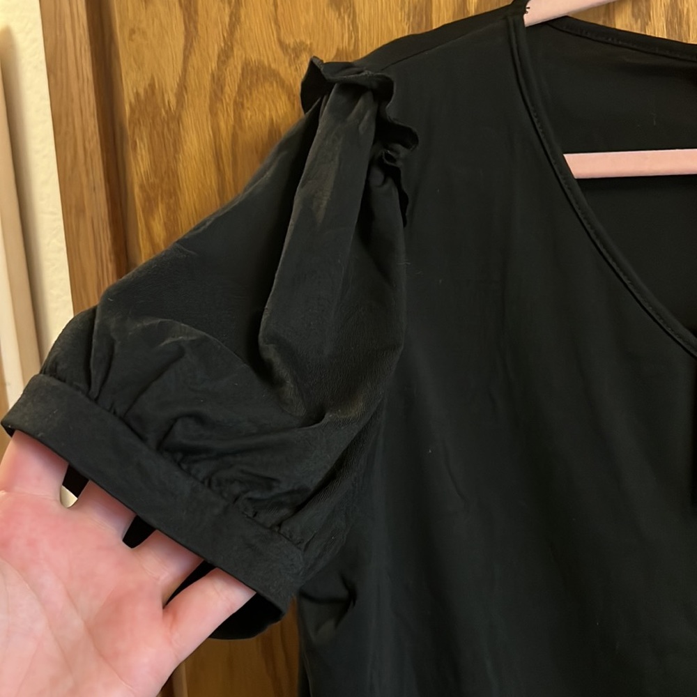 NWT Women’s Sampeel Black Puff Sleeve Top - Picture 3 of 7